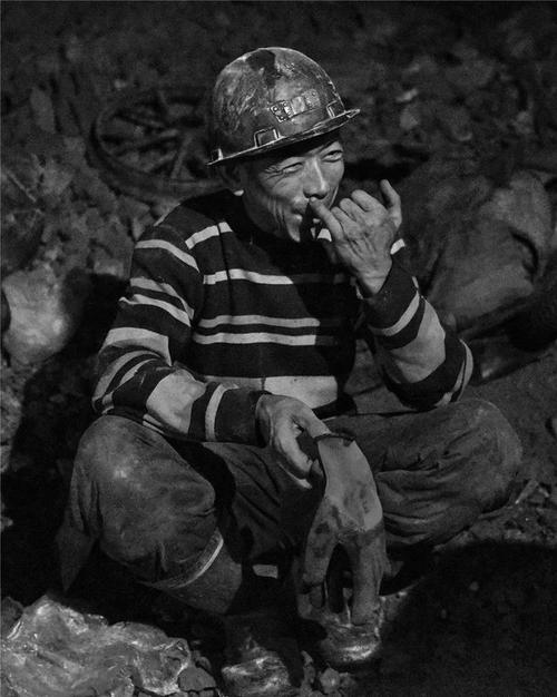 位于辽宁省东部的青城子铅锌矿,开采历史悠久,明朝嘉靖年间民间开采